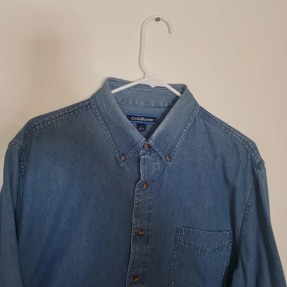 Mens Croft & Barrow Denim Oxford Long Sleeve Button Down Shirt - Picture 2 of 11
